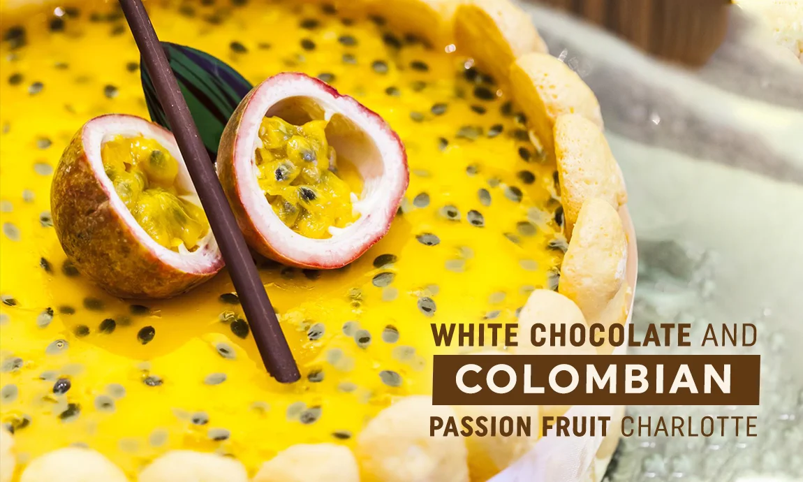 Imagen de White Chocolate and Colombian passion fruit charlotte